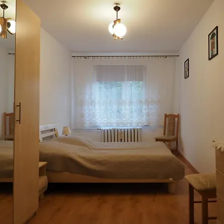 Apartment Mieszkanie W Centrum *