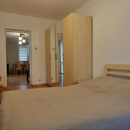 Apartment Mieszkanie W Centrum